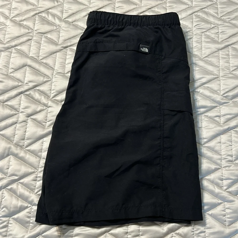 North face trunks/ shorts